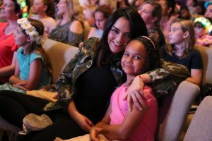 true girl mom and daughter 2